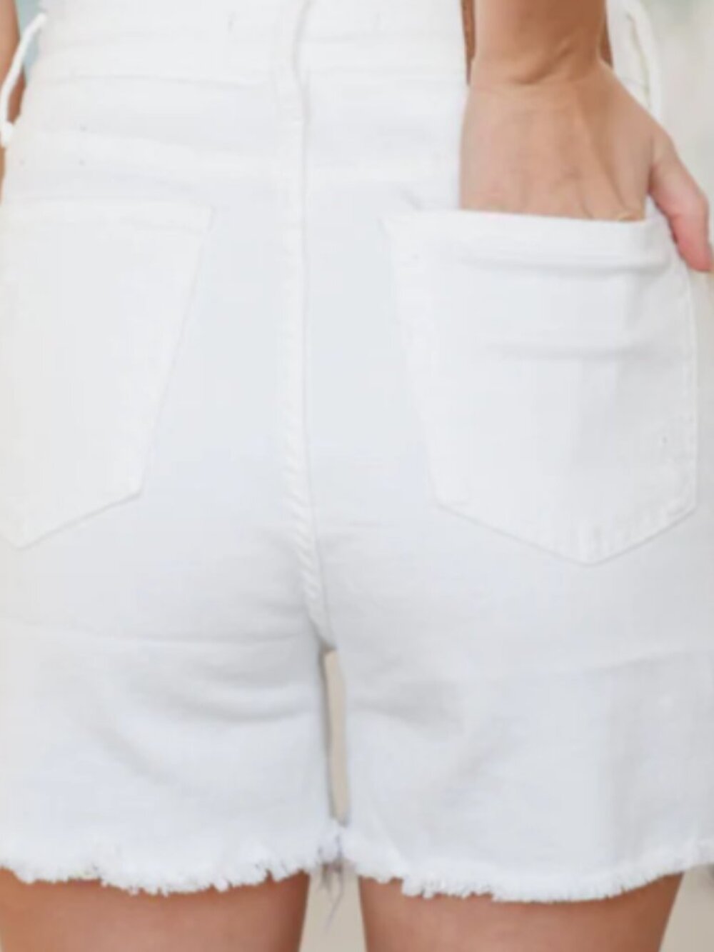 Judy Blue High Rise Rigid Magic Cutoff Shorts in White XL NWT - Picture 4 of 4